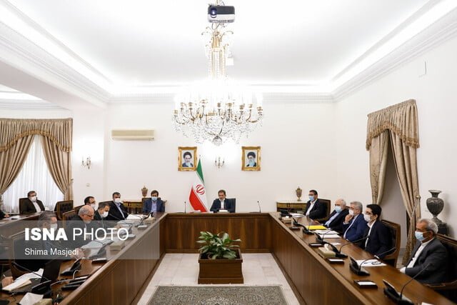 عدم بازگشت ارز حاصل از صادرات در چرخه اقتصادی به معنای خروج سرمایه از کشور است