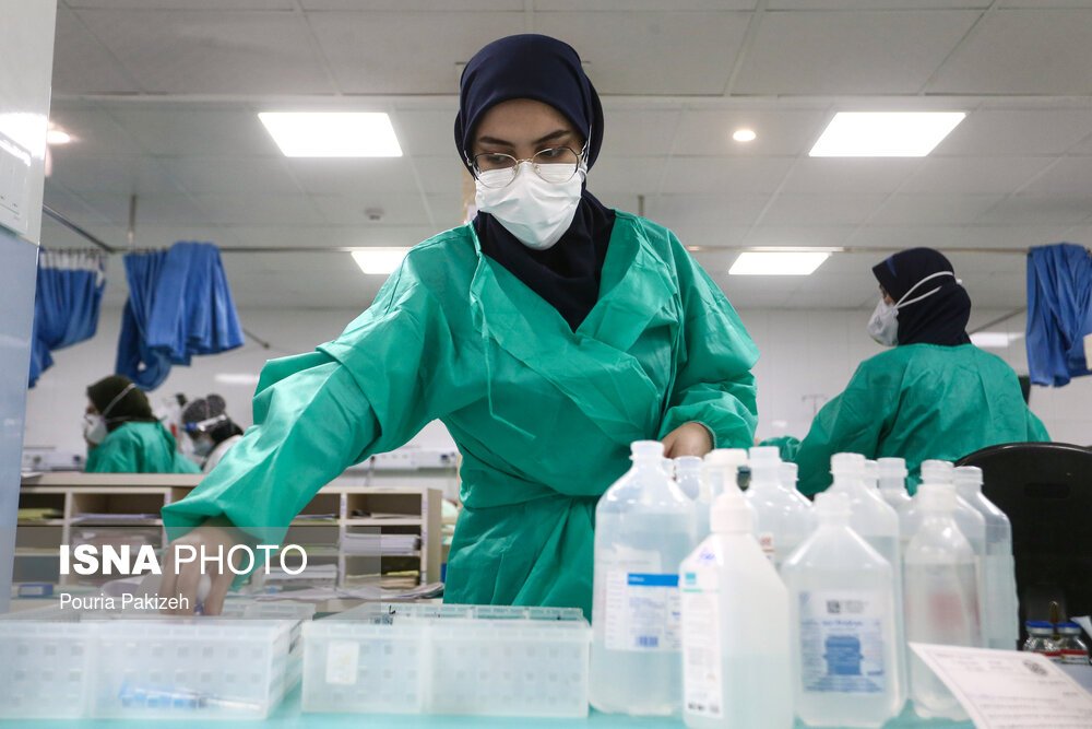 شناسایی ۱۰۵ بیمار جدید کرونا در کشور/۲۲۱ بیمار در بخش‌های مراقبت‌های ویژه