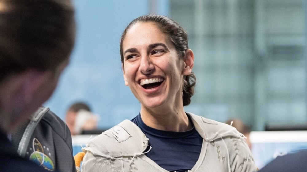 پزشکی پیادهروی زنانه یاسمین مقبلی و لورال اوهارا!