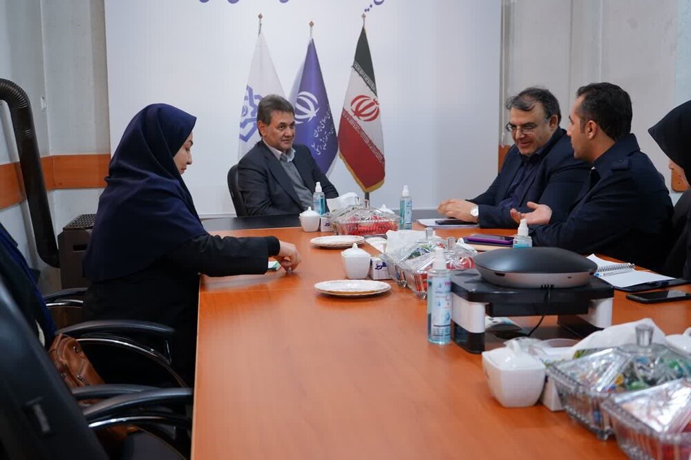 پزشکی داروهای پزشکان در نسخه بیماران، بیشتر از میانگین جهانی است/ دغدغه تامین منابع و همراهی بیمهها