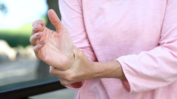 پزشکی این استخوانها مستعد شکستگی هستند، مراقب باشید!