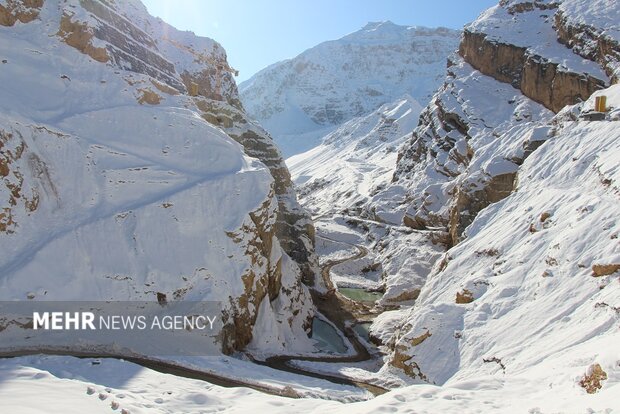 جزییاتی درباره یک پروژه ۳۰ ساله/ کوهرنگ ۳ به زایندهرود میرسد؟