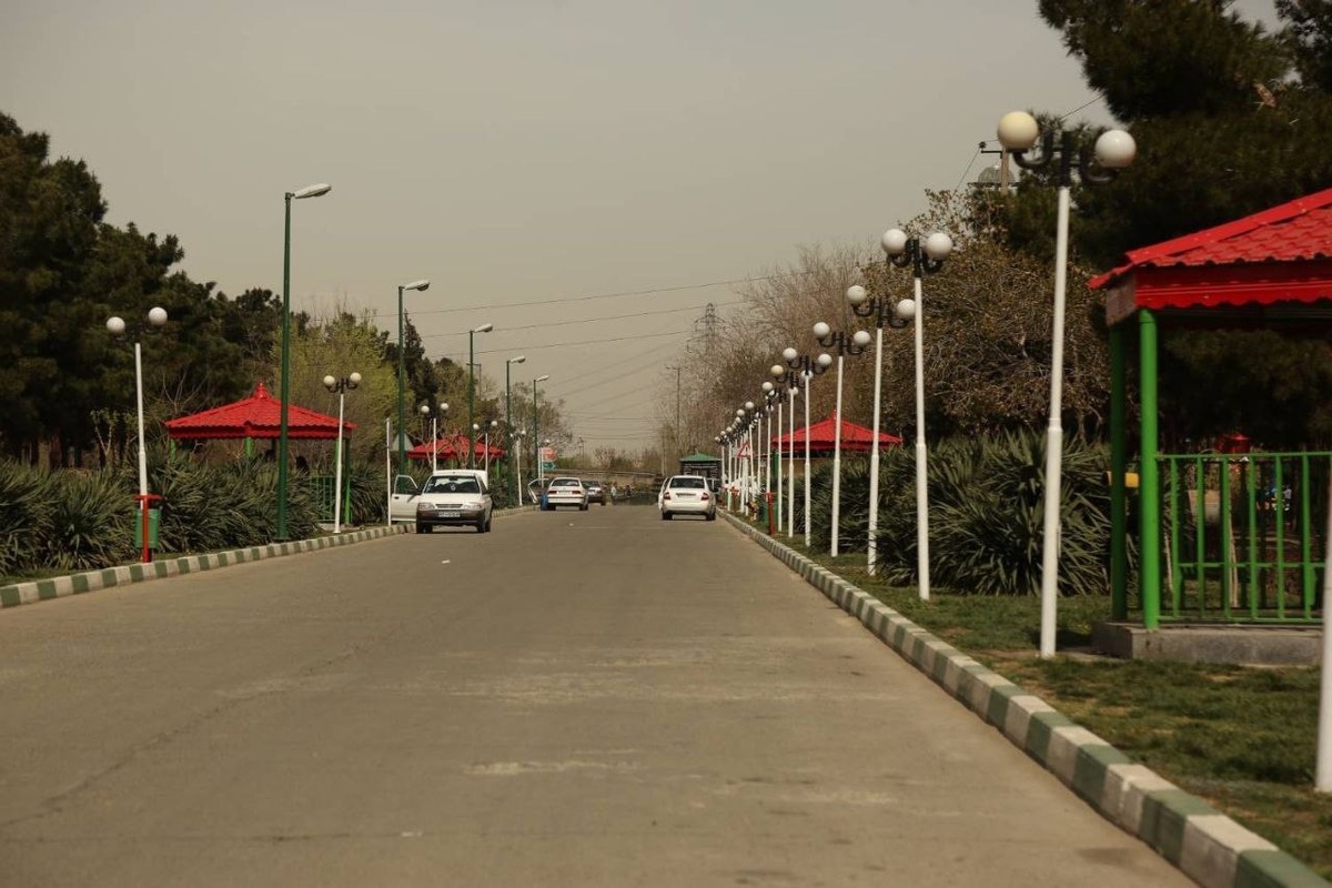۷۱ بوستان منطقه ۱۹ برای حضور شهروندان در روز طبیعت آماده شد