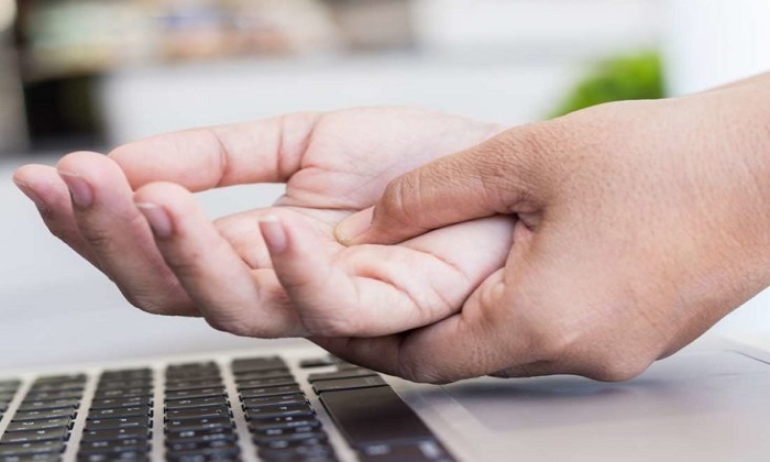 پزشکی چه زمانی برای ضعف دست به پزشک مراجعه کنیم؟