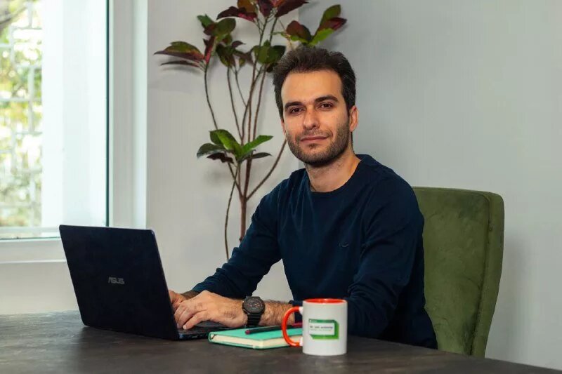 پزشکی مدیرعامل کافهبازار: نمیگذارند وارد بورس شویم؛ دلیلش را هم نمیگویند