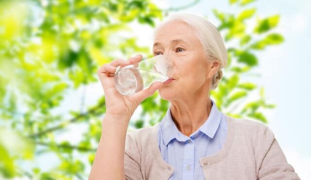پزشکی پیری سالم با این نوشیدنی