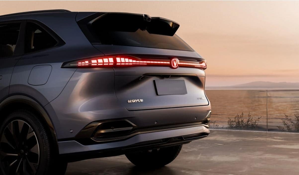 شریک سایپا از شاسیبلند زیبای خود رونمایی کرد /عکس