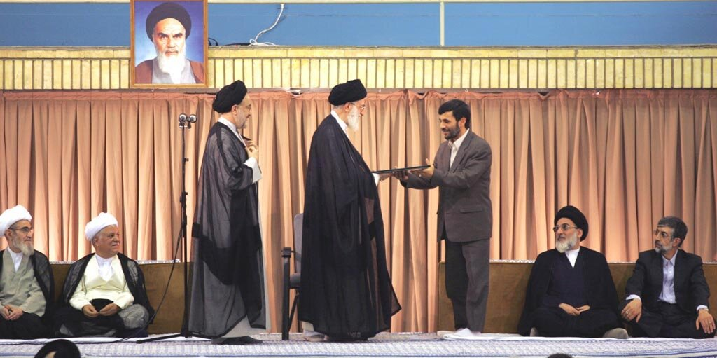 ۴۰ نکته خاص در ۱۳ حکم تنفیذ/ آنچه باید درباره حکم تنفیذ روسایجمهور ایران بدانید