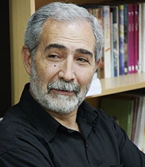 نویسنده کتاب گزنه جعفر شهری :امیرحسین فردی